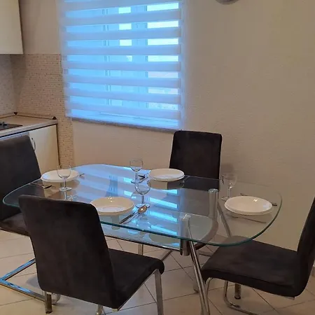 Apartment Biserka Pitve